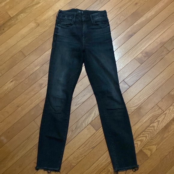 MOTHER HIGH WAISTED LOOKER ANKLE FRAY IN NIGHT HAWK FADED ACID WASHED LOOK - Picture 12 of 16